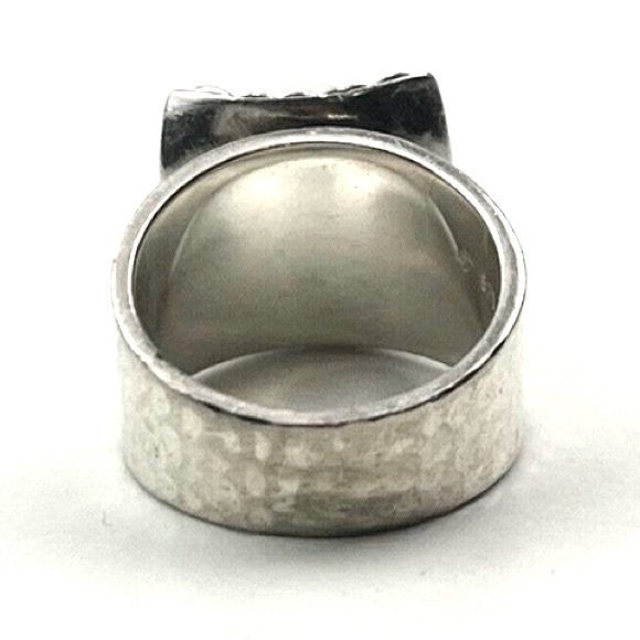 Silpada Vintage Hammered Sterling Silver Genuine Pearl Ring - Picture 2 of 4